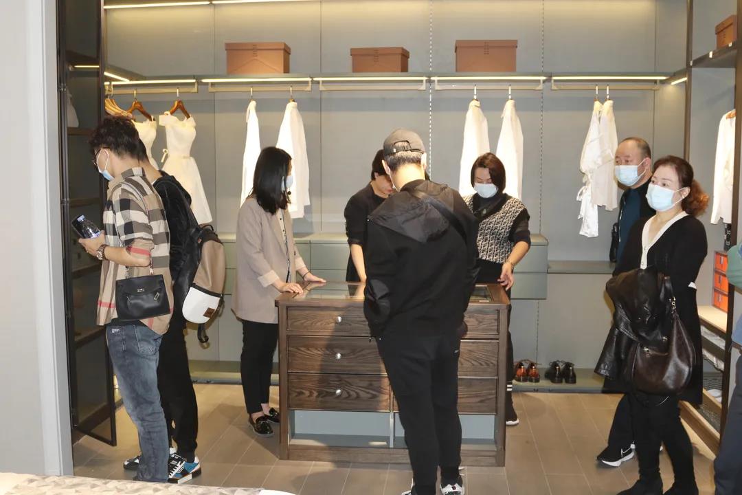 大道至简，，，，，向美而生！
